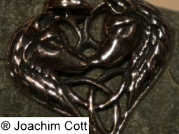 21433    Bronzeanhänger Keltische Wölfe  8,70 €  